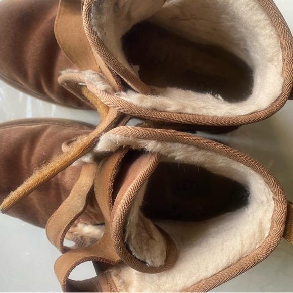 UGG Tan Suede Platform Boots - Picture 7 of 10